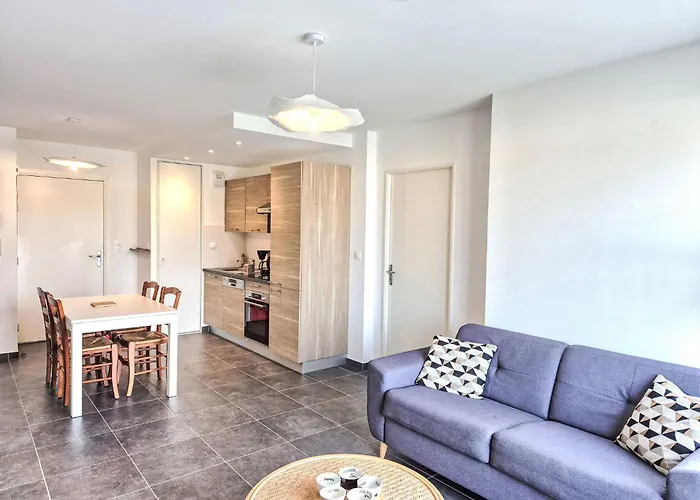 Apartment Le Clos Fontaine By Interhome
